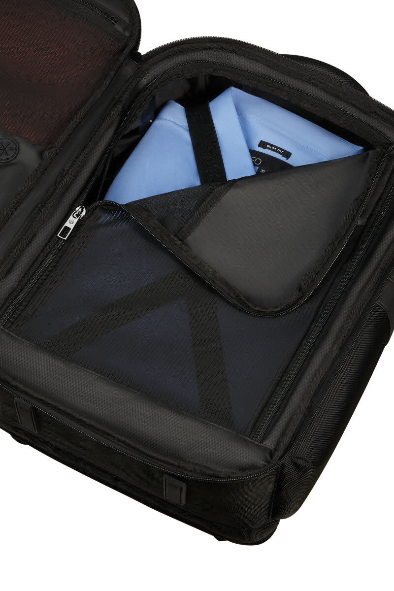 UNDERSEATER BKP 15.6" BLACK