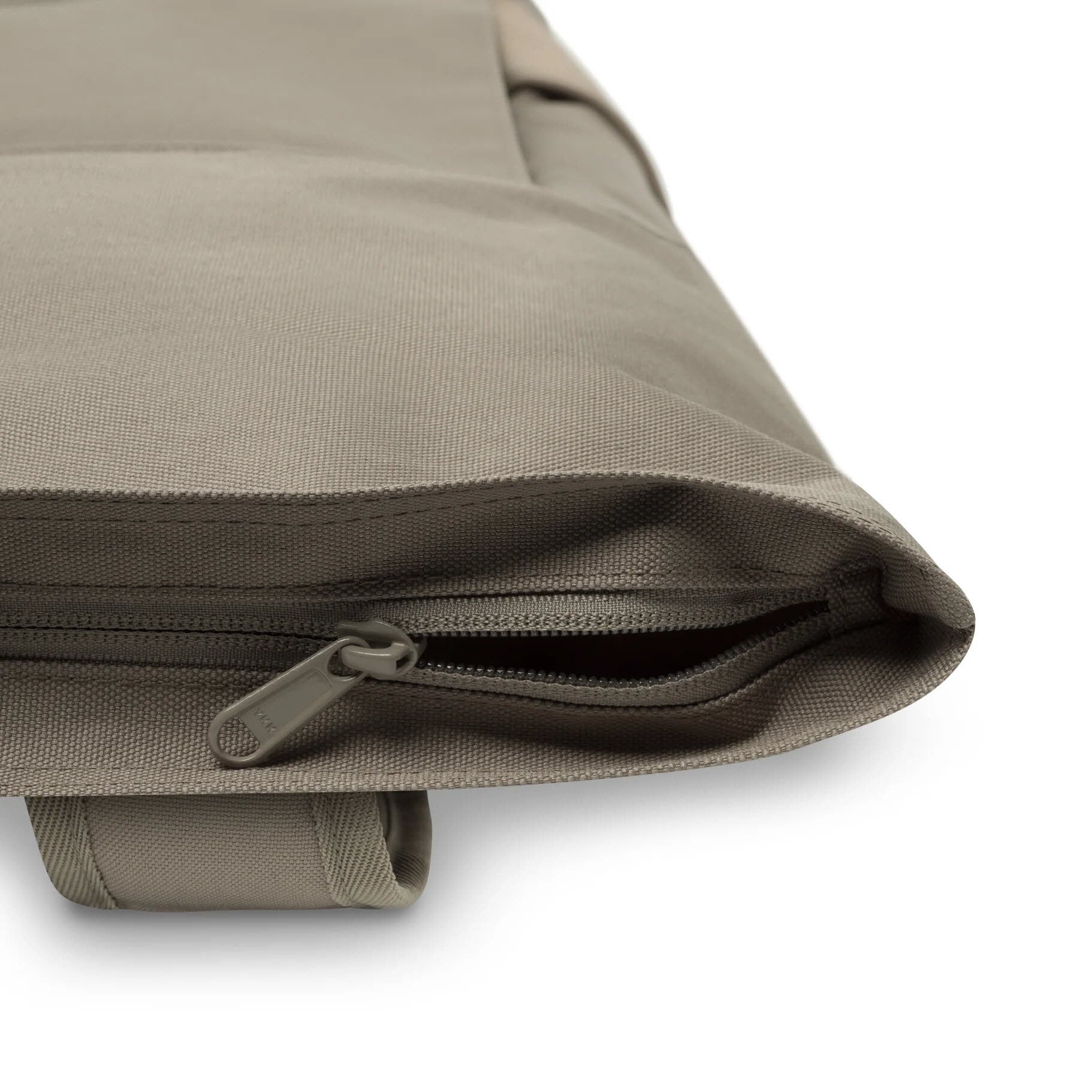 Allen Medium desert grey