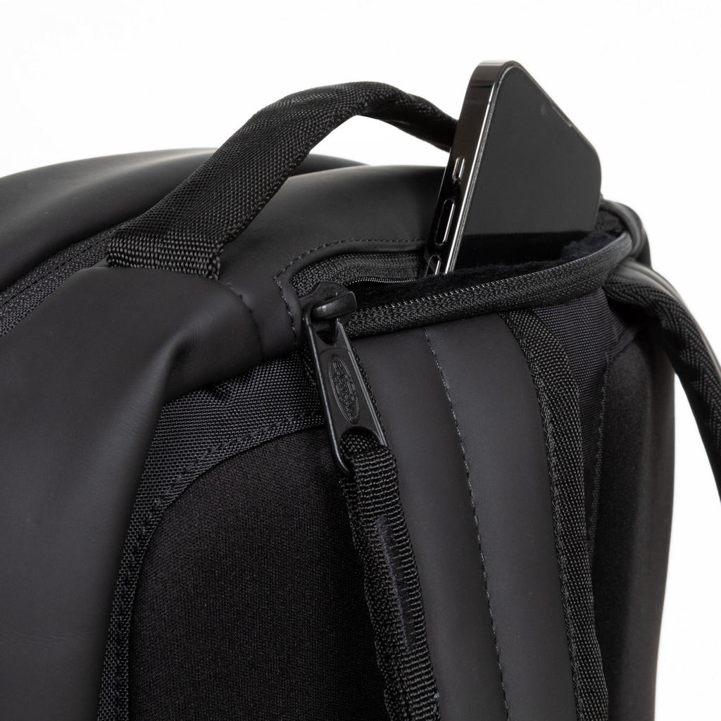 TECUM F CNNCT F Black