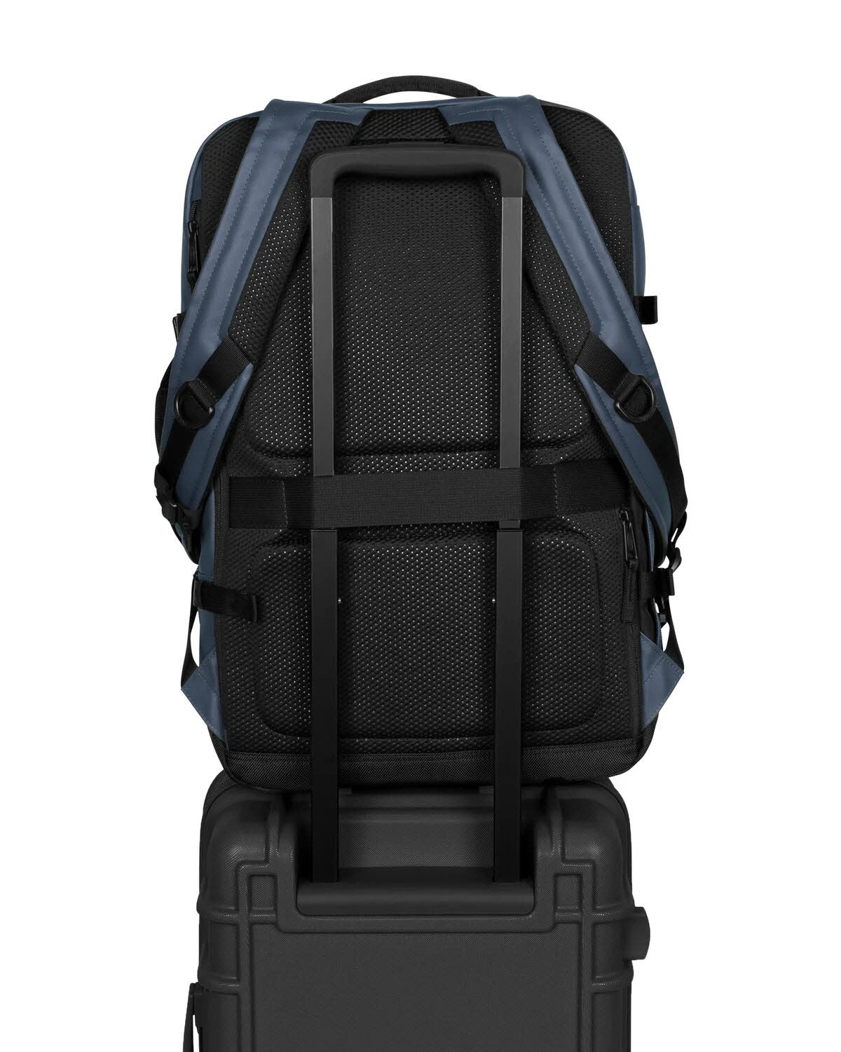 Travelpack CNNCT Admiral