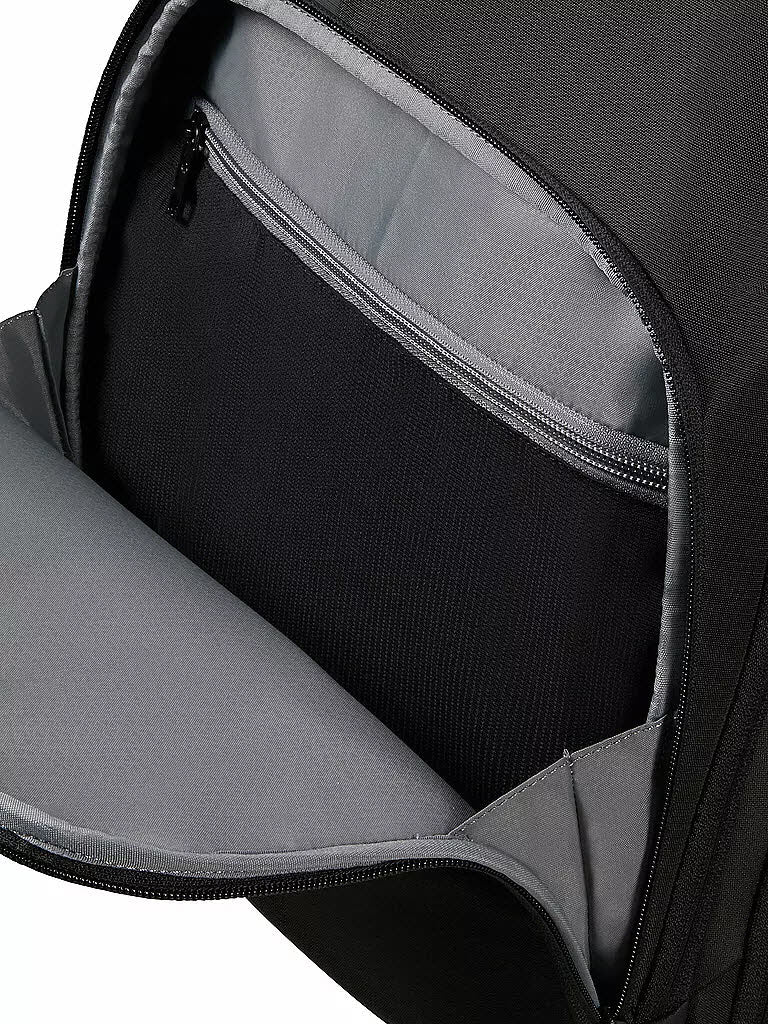 RUCKSACK 17.3" EXP OVERNIGHT BLACK