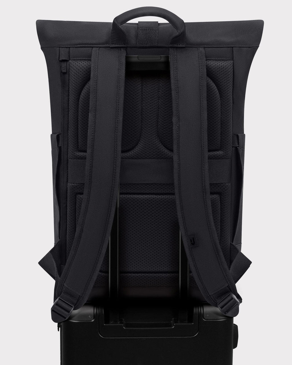 Luca Medium Backpack black
