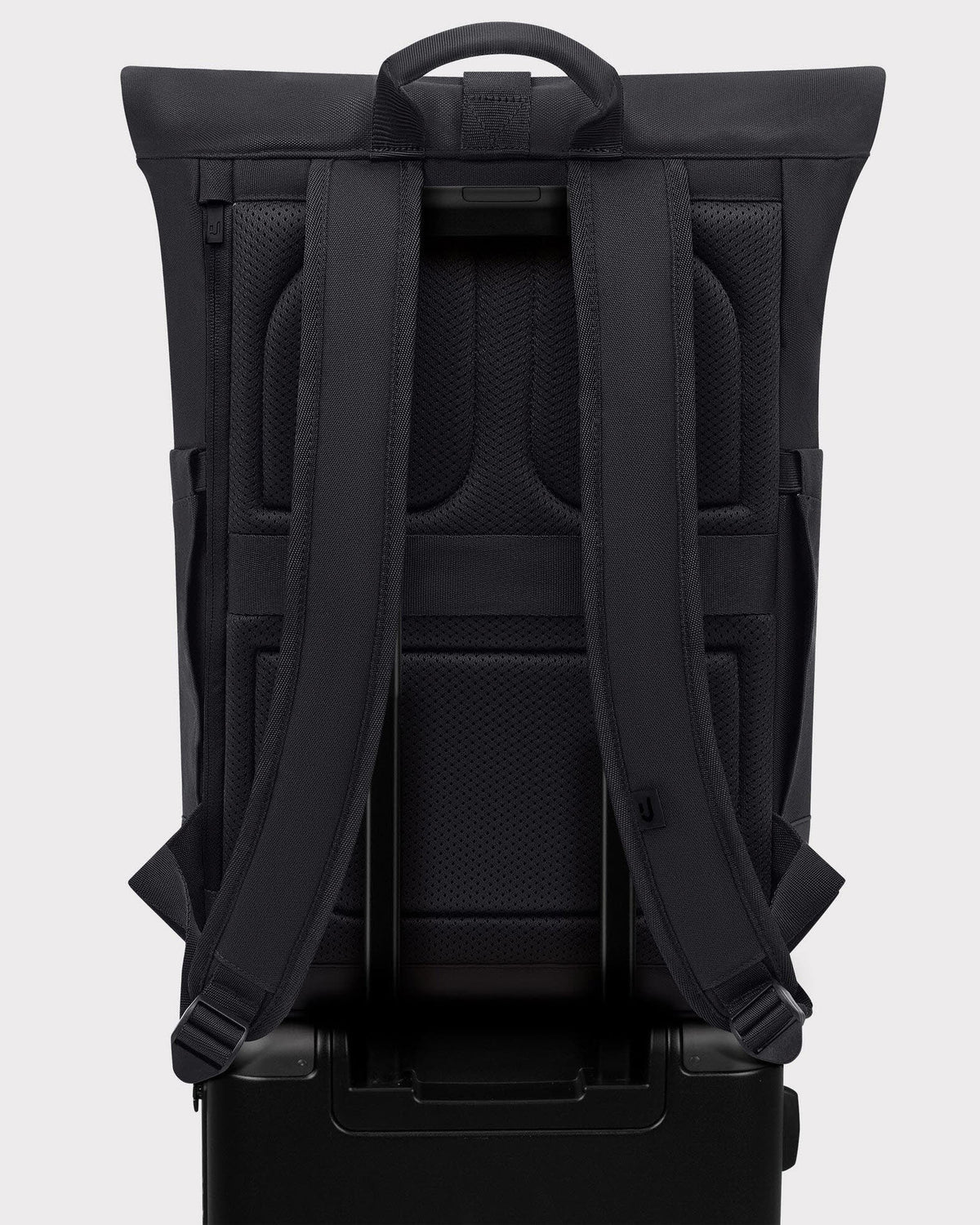 Luca Medium Backpack black