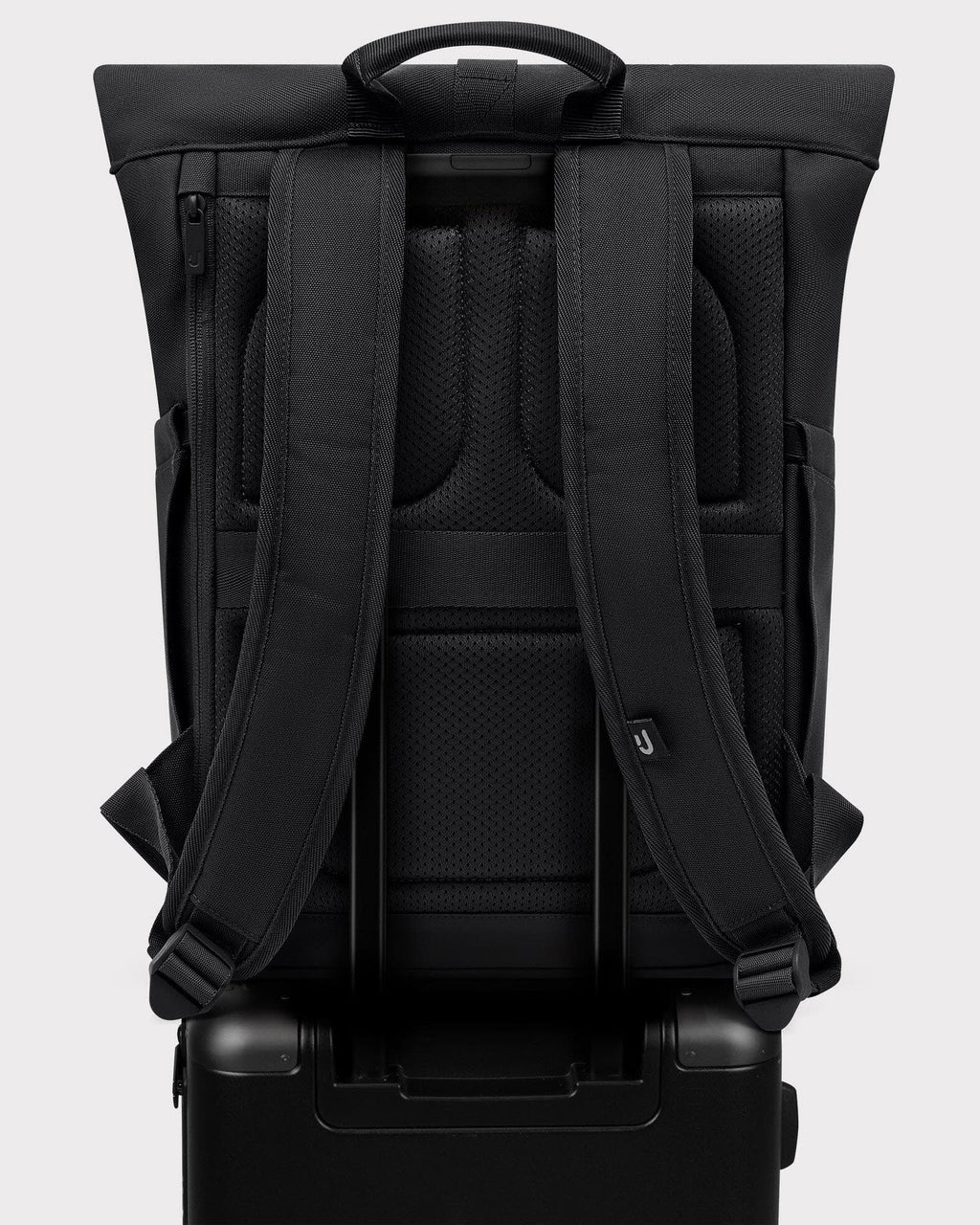 Luca Small Backpack black