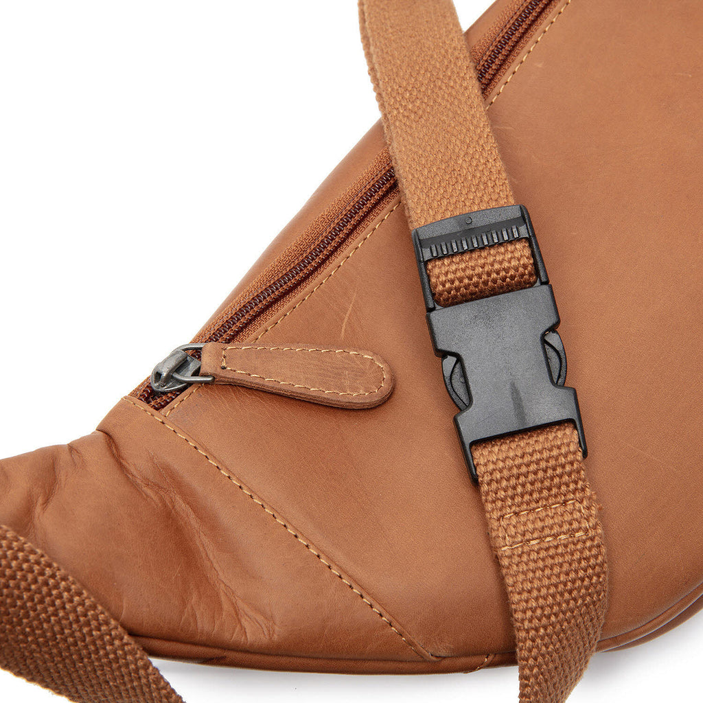GÜRTELTASCHE COGNAC