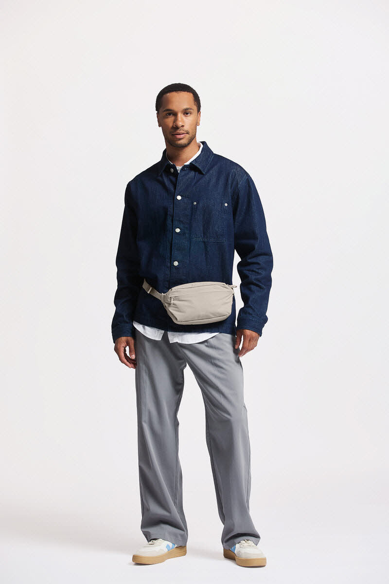 Adapt Sling Bag Scallop