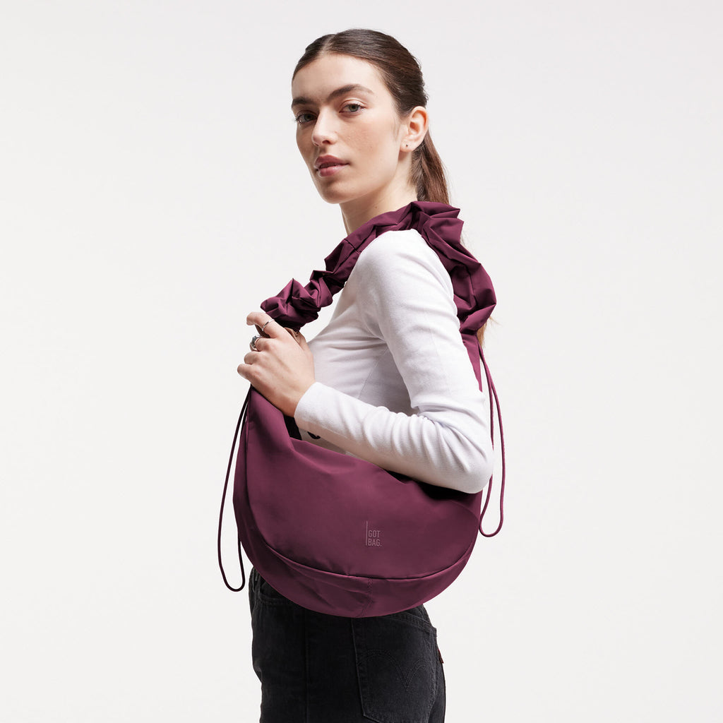 Moonbag Ruffle Kraken