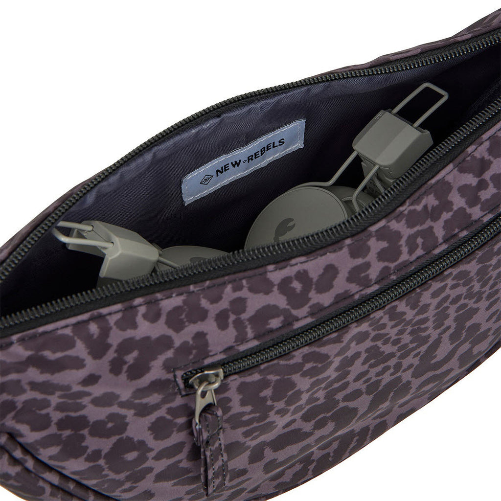 Moonbag Leopard black