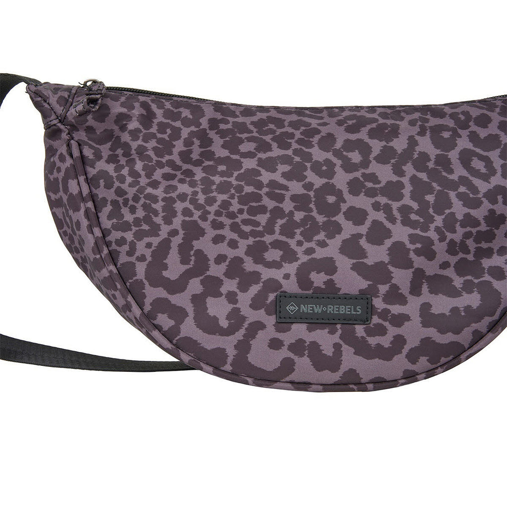 Moonbag Leopard black