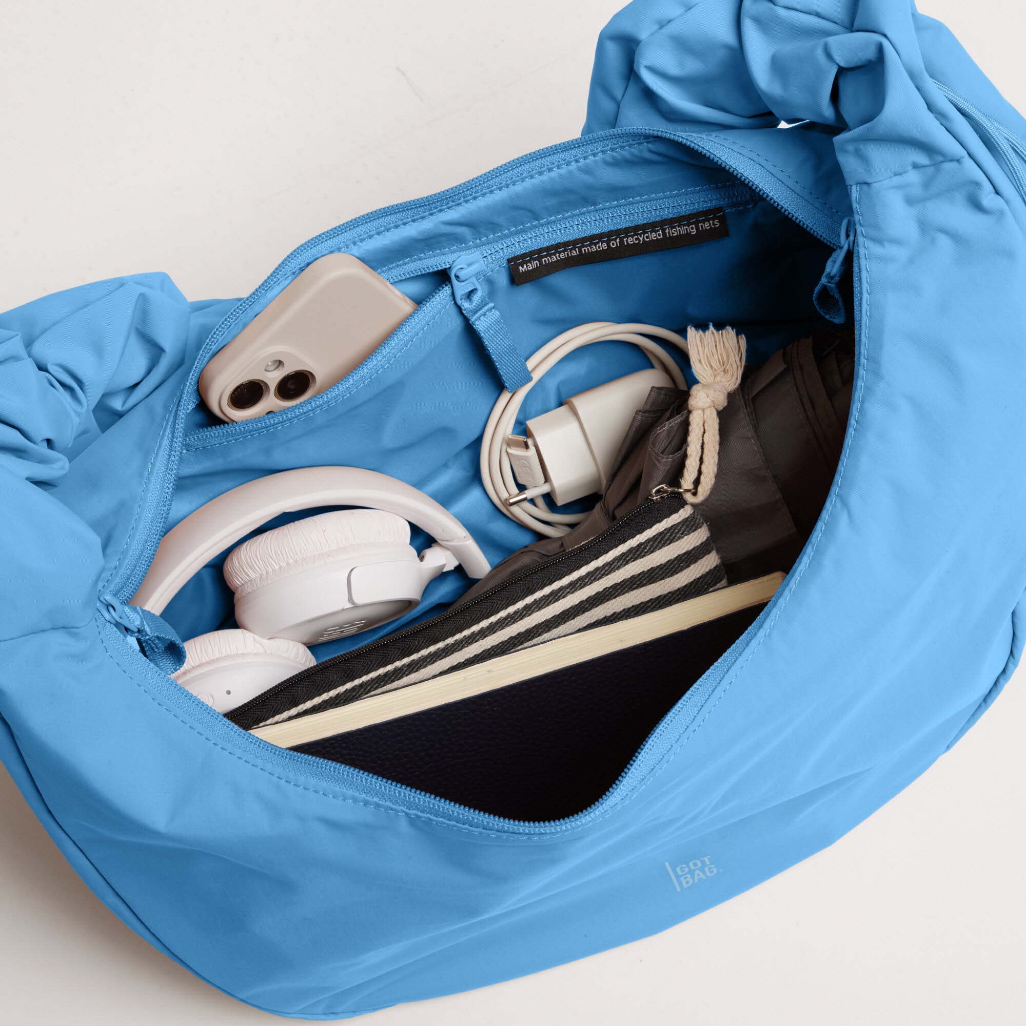 Moonbag Ruffle Aqua