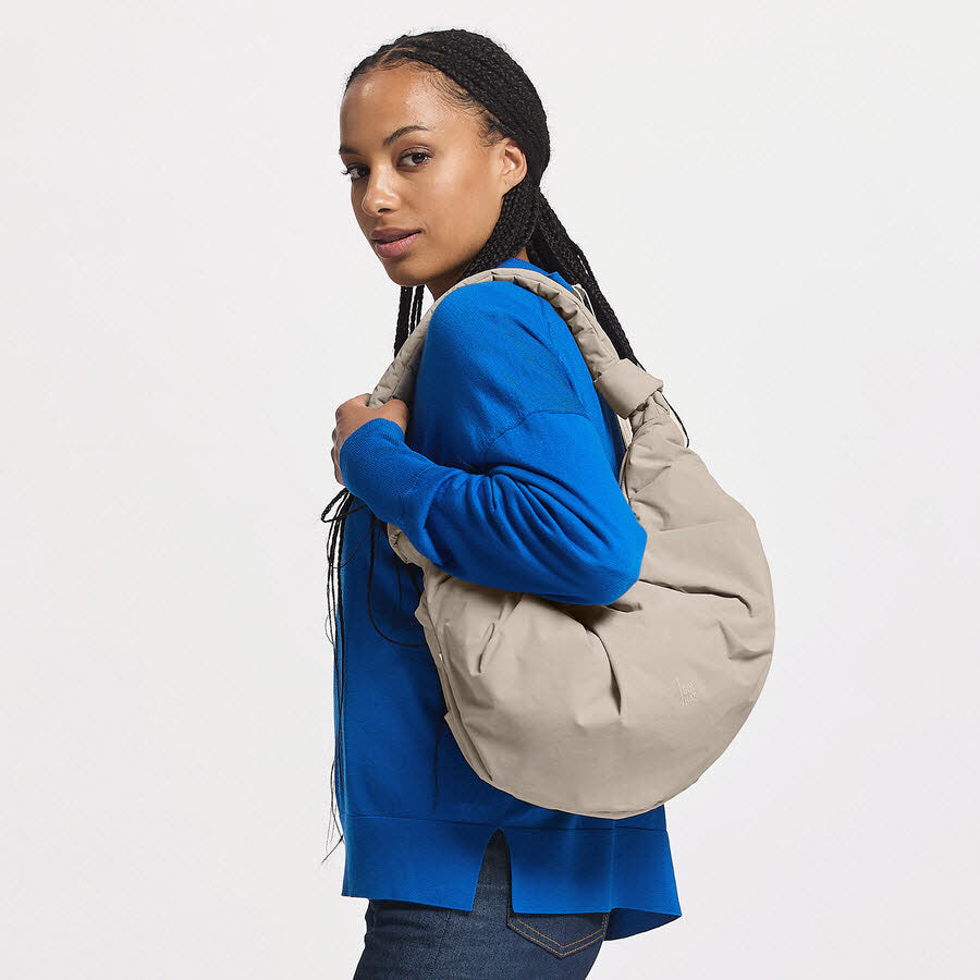 Moonbag Pleat Small Scallop