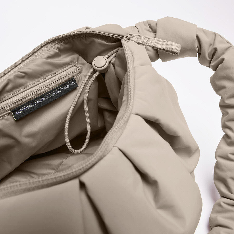 Moonbag Pleat Small Scallop