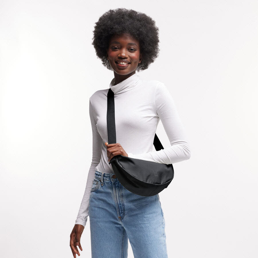 Moonbag Small Monochrome black