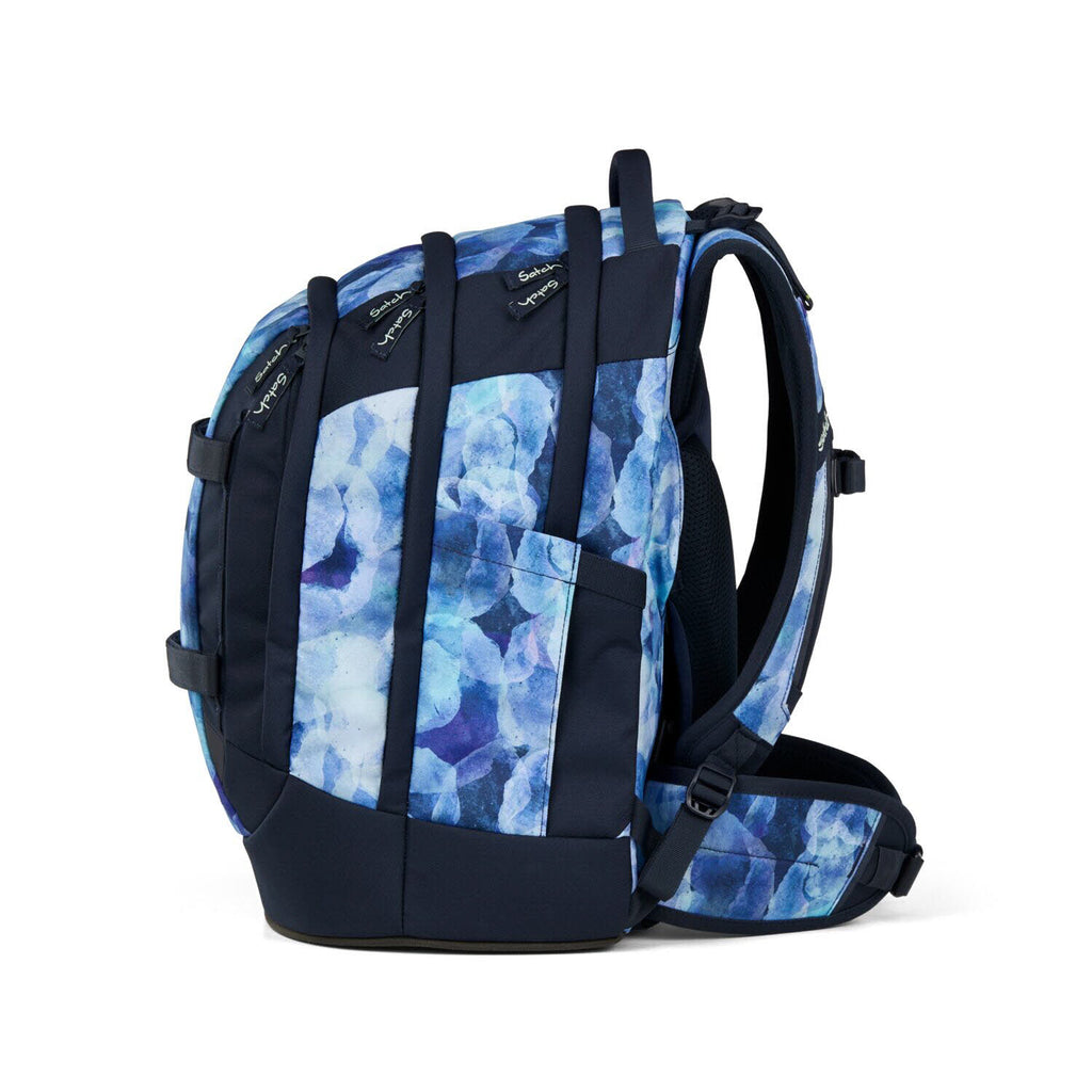 Pack Blurry Sky