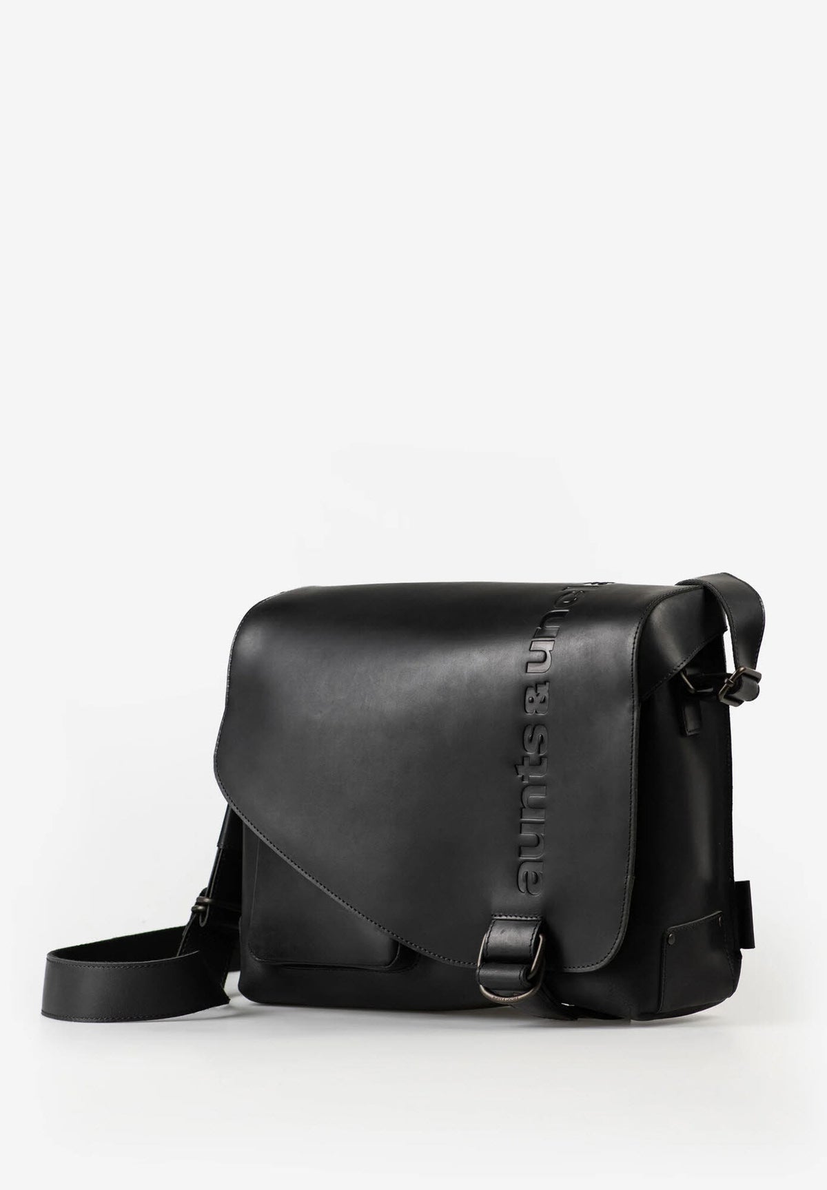 Medium Judd black