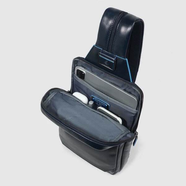 Sling bag mit Rucksack-Option Nachtblau