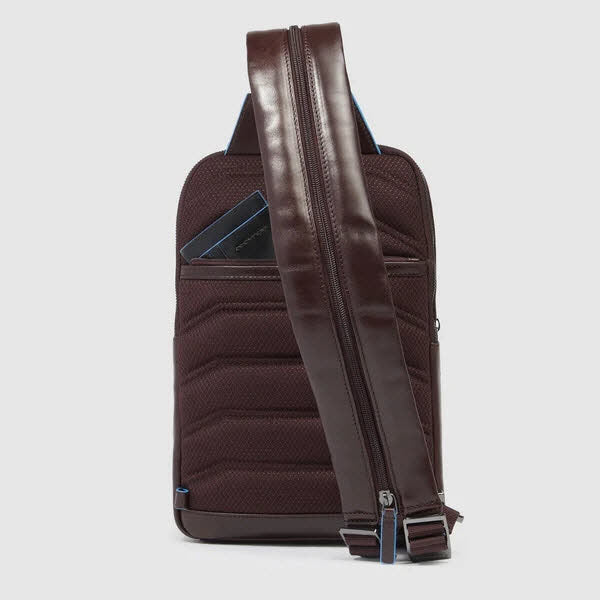 Sling bag mit Rucksack-Option Mahagonibraun
