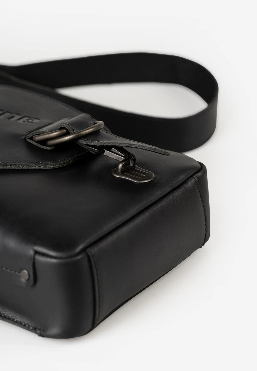Jade black