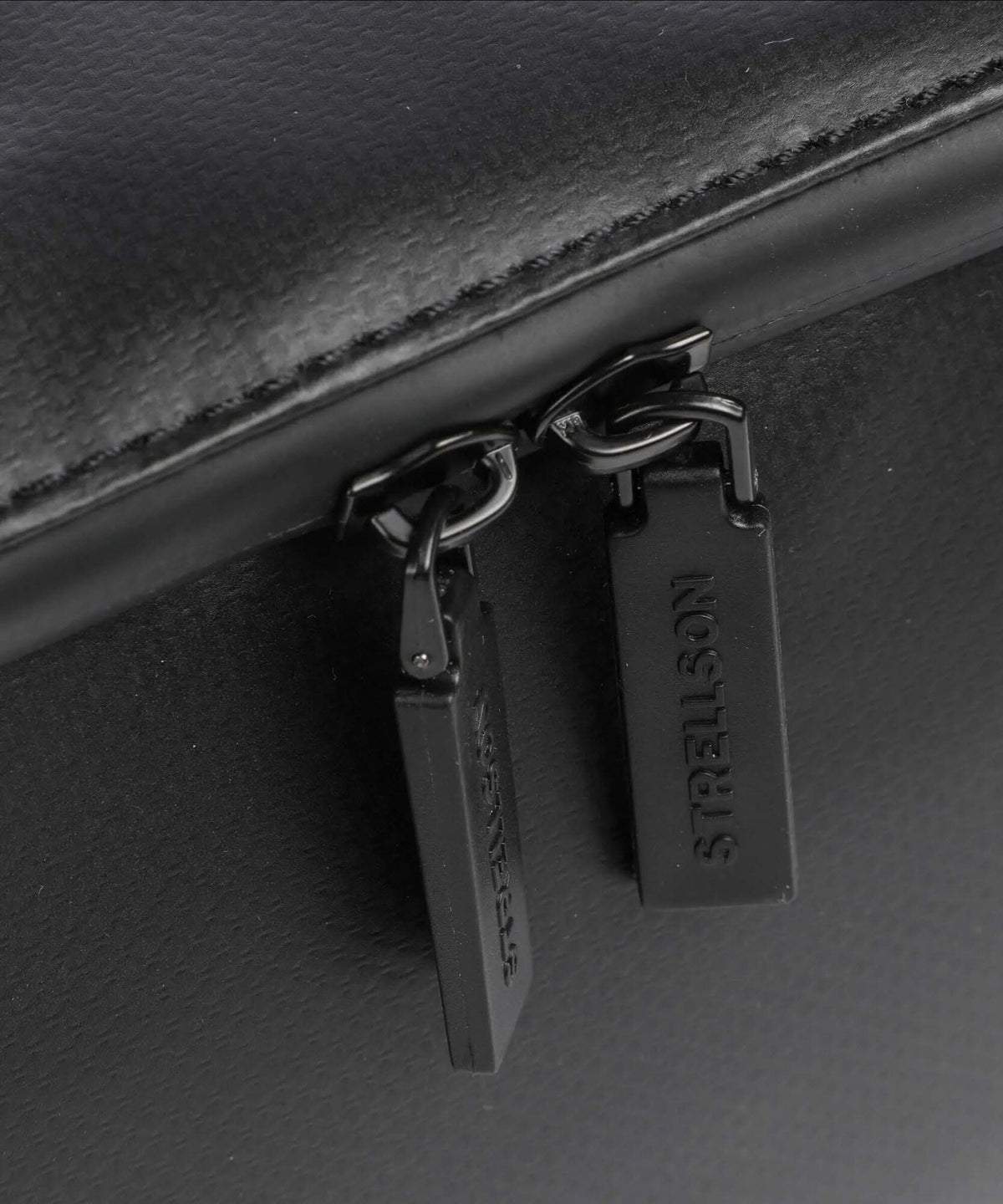 stockwell 2.0 benny washbag lhz black