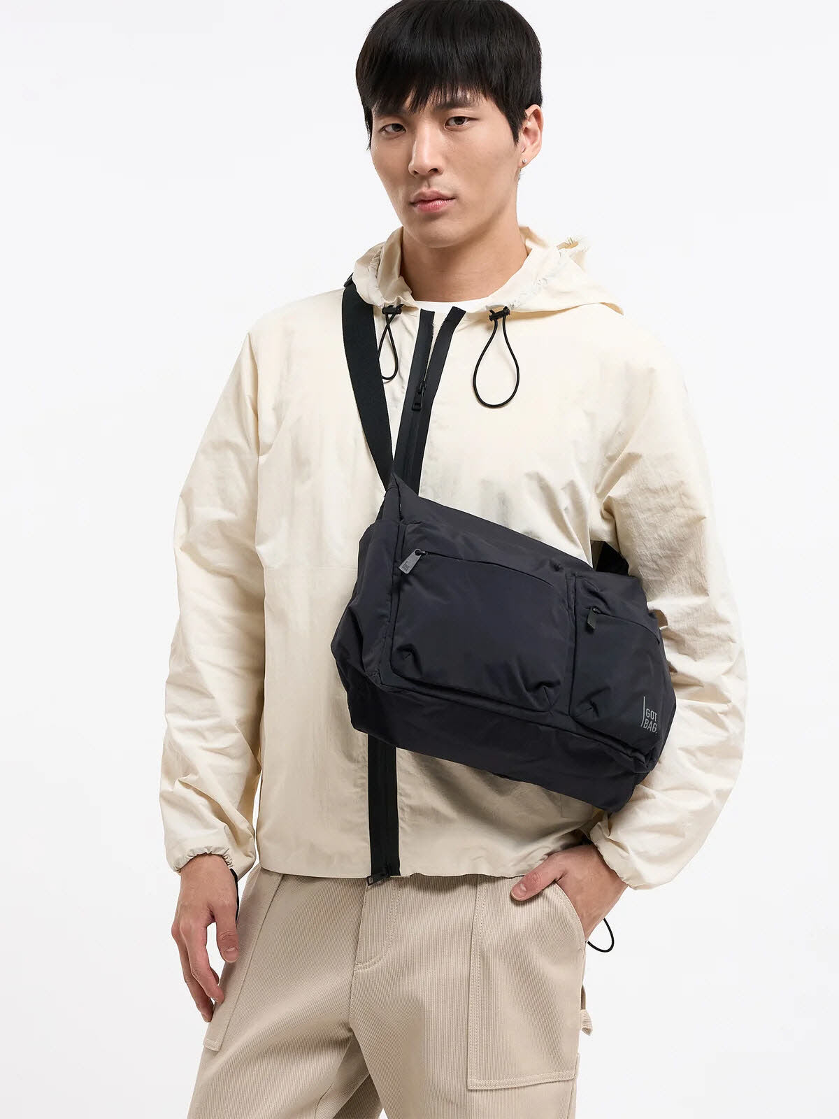 Pocket Sling Bag black
