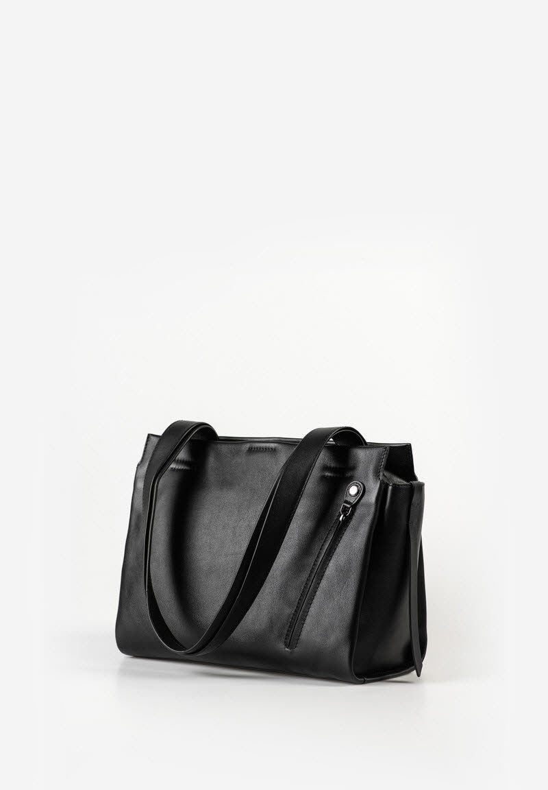 Dawn jet black