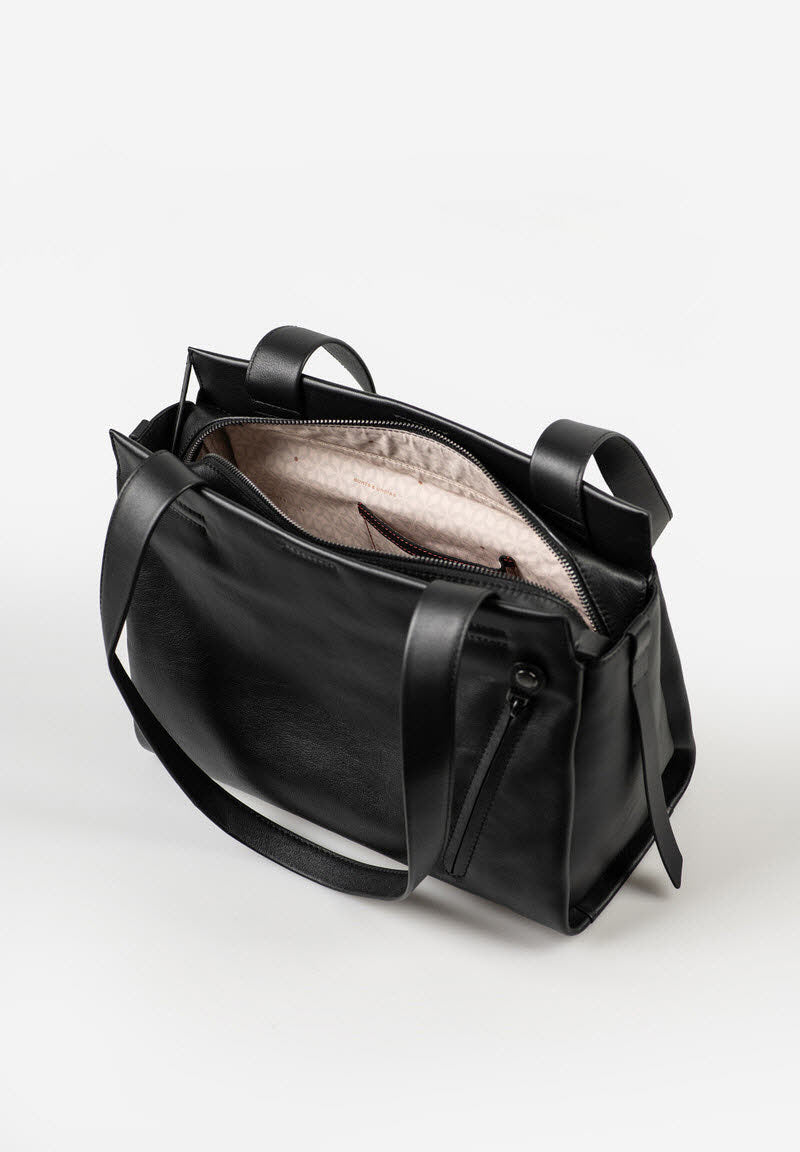 Dawn jet black