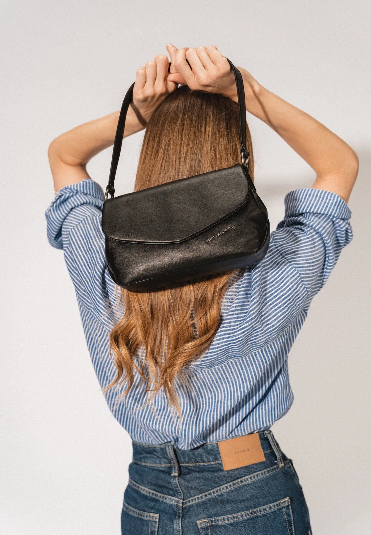 Fern Jet Black