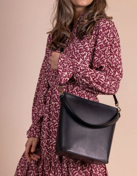 Bobbi Bucket Maxi Schwarz