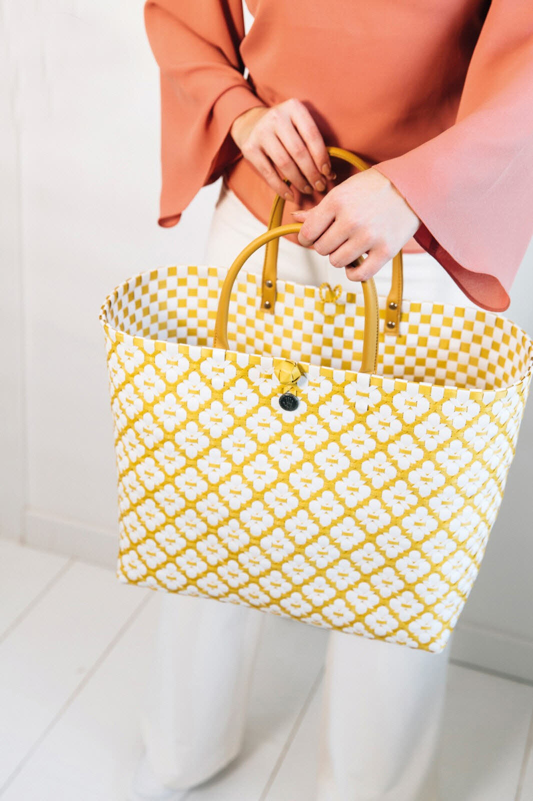 Motif Bag mustard with white pattern