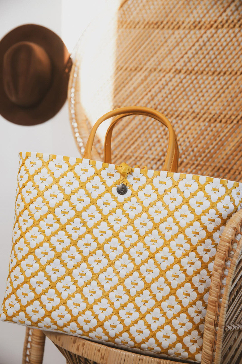 Motif Bag mustard with white pattern