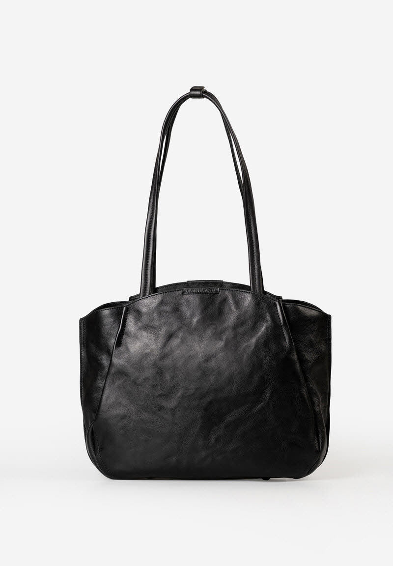 Mrs. Pavlova black smoke
