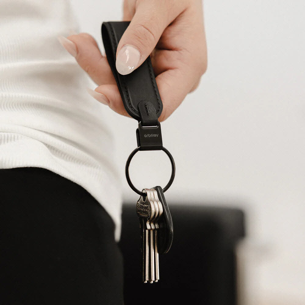Leather Loop Keychain Black